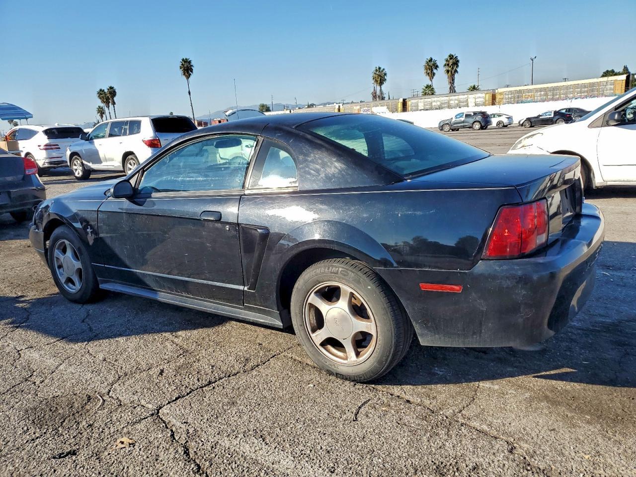 2003 FORD MUSTANG