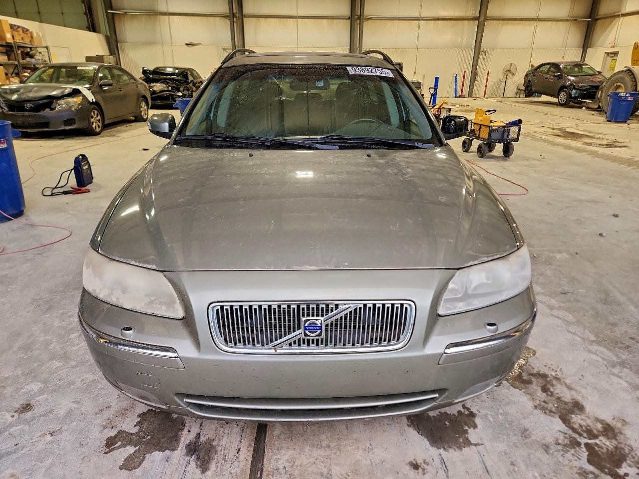 2007 VOLVO V70
