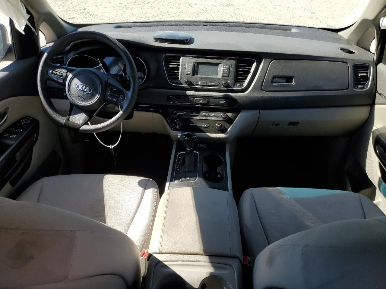 2015 KIA SEDONA