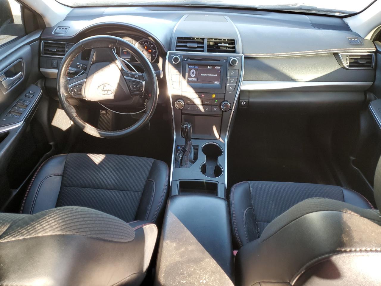 2016 TOYOTA CAMRY