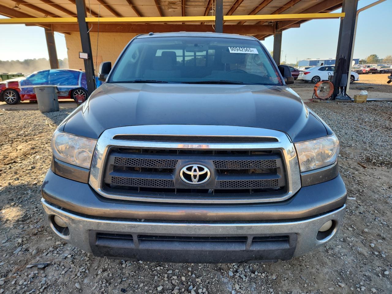 2012 TOYOTA TUNDRA