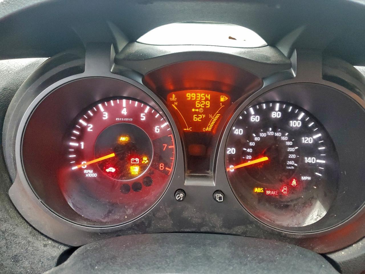 2013 NISSAN Juke