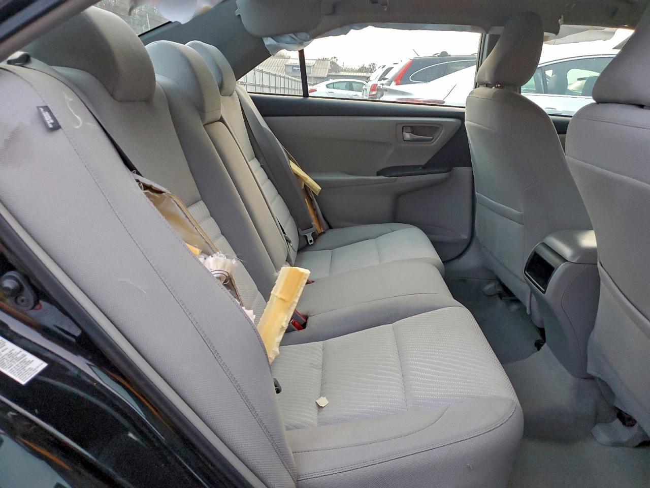 2015 TOYOTA CAMRY