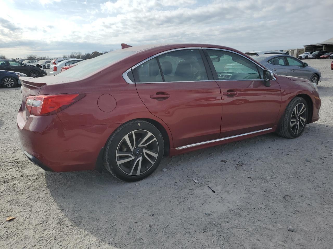 2019 SUBARU Legacy