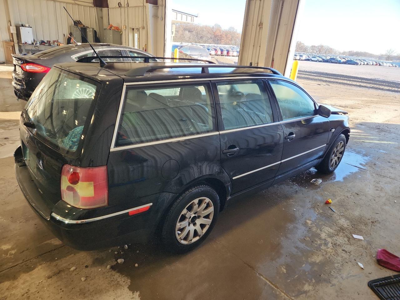 2001 VOLKSWAGEN Passat