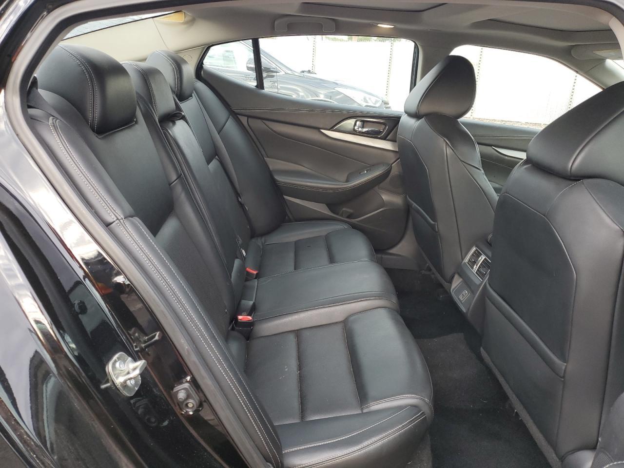2018 NISSAN Maxima