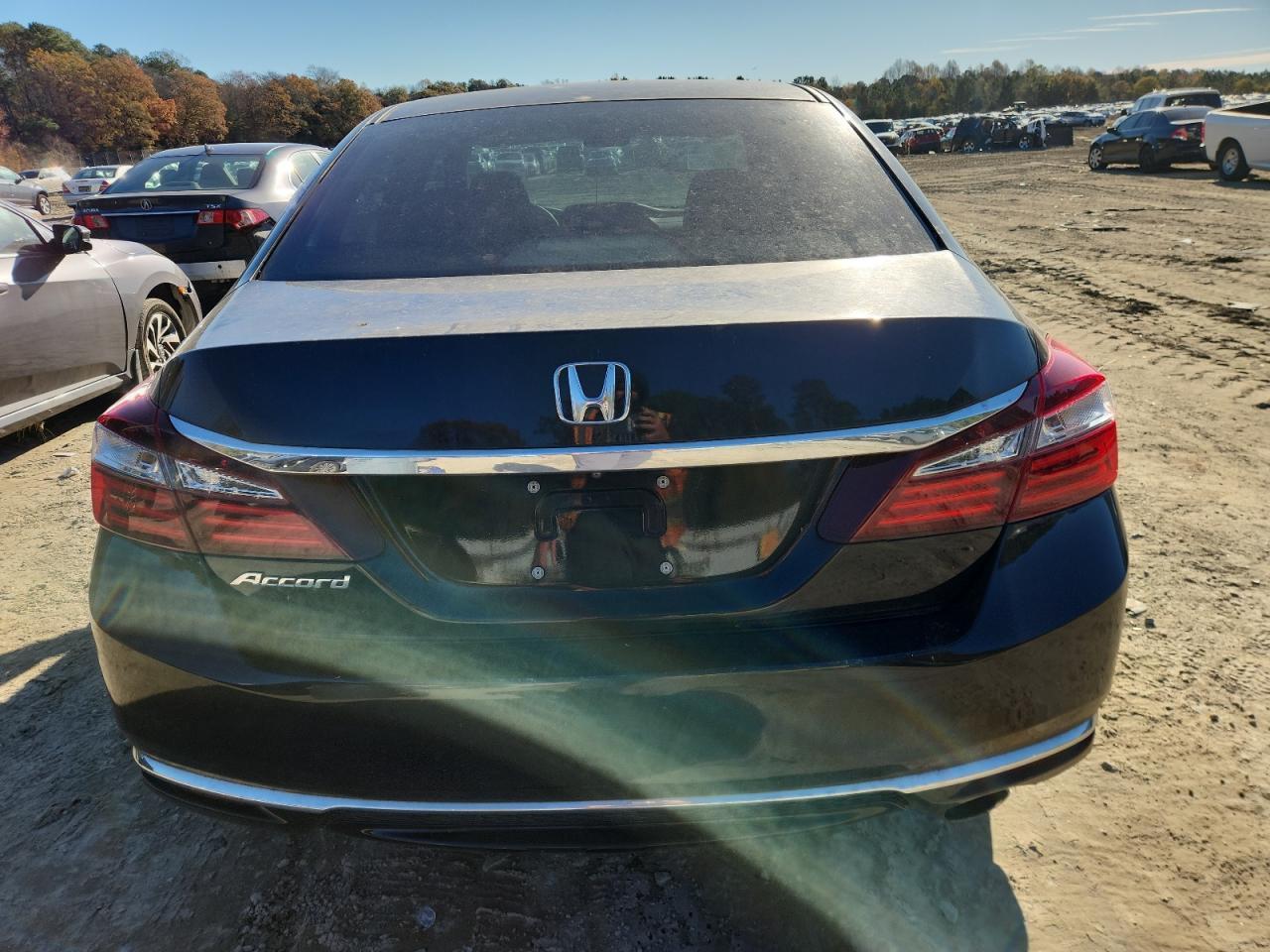2017 HONDA ACCORD