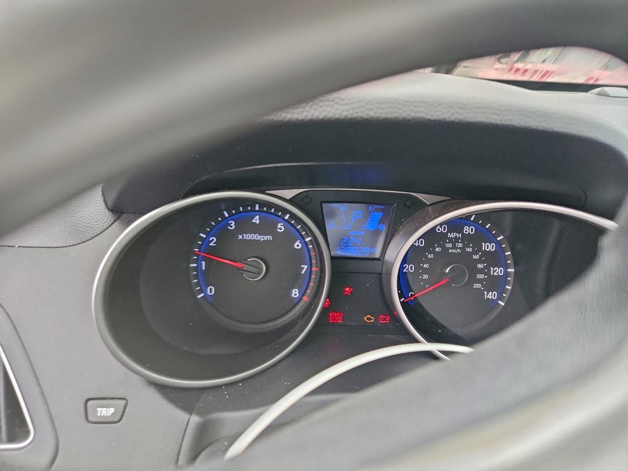 2012 HYUNDAI TUCSON