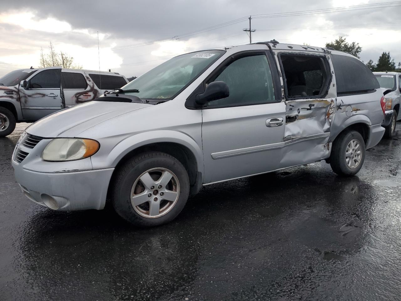 2005 DODGE GRAND CARAVAN