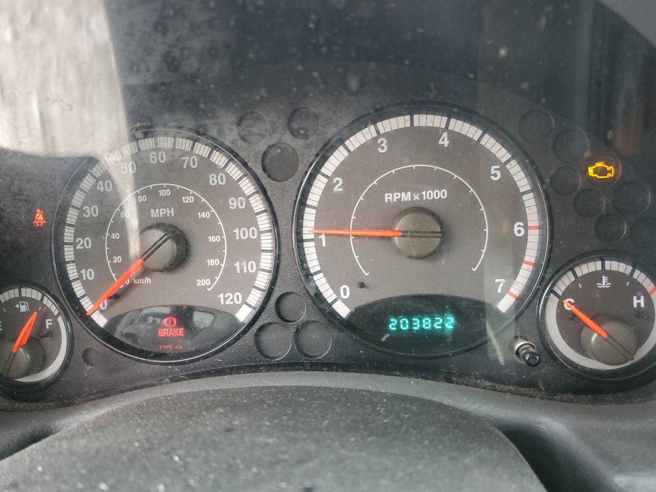 2005 JEEP Liberty