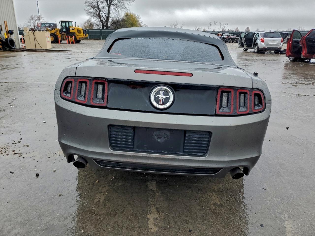 2013 FORD MUSTANG