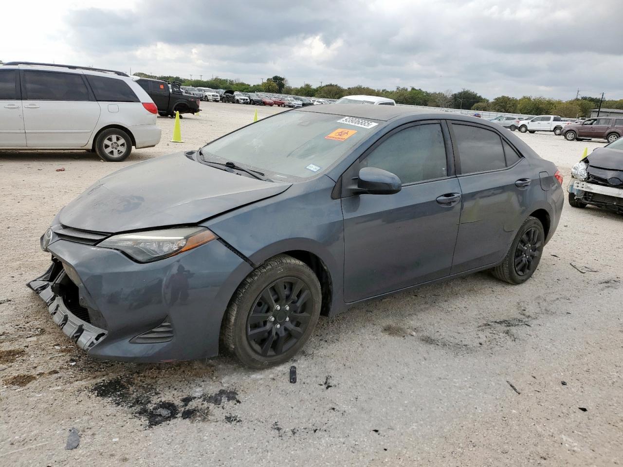 2017 TOYOTA COROLLA