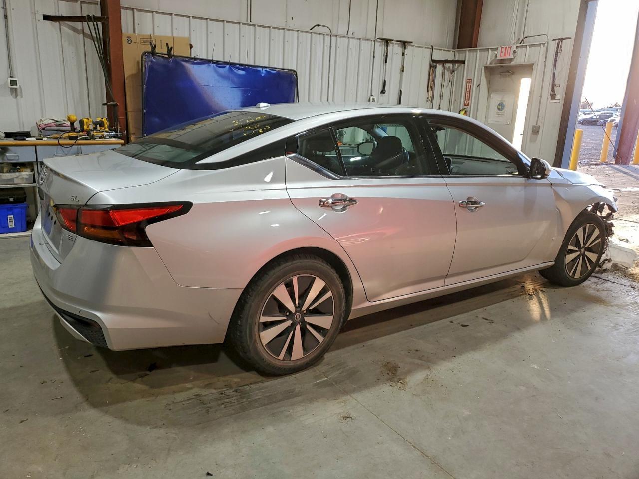 2019 NISSAN ALTIMA