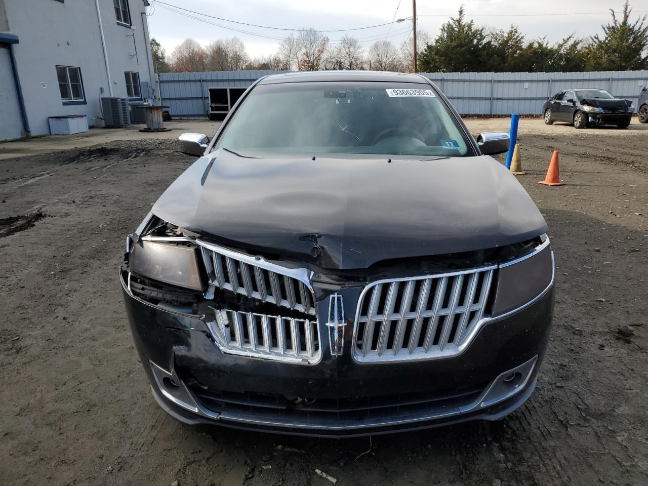 2012 LINCOLN MKZ