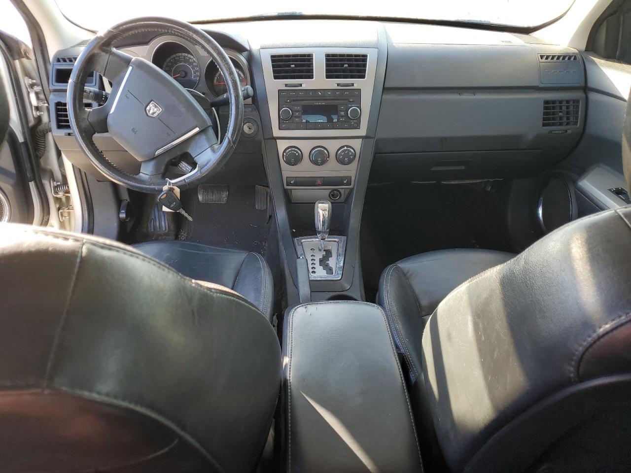 2010 DODGE Avenger