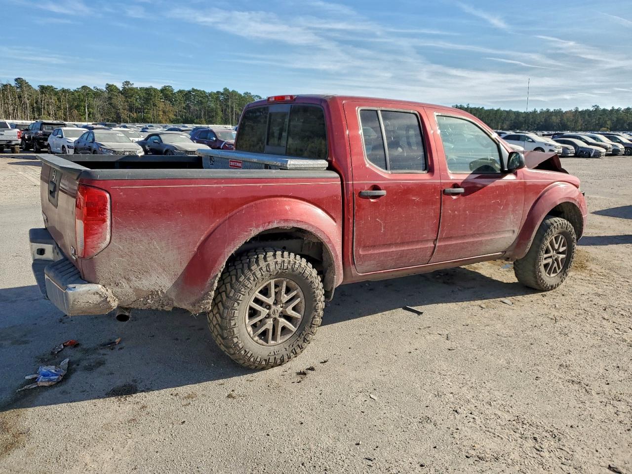 2017 NISSAN Frontier