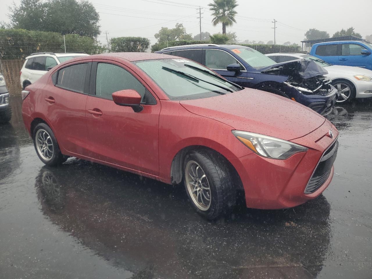 2017 TOYOTA YARIS