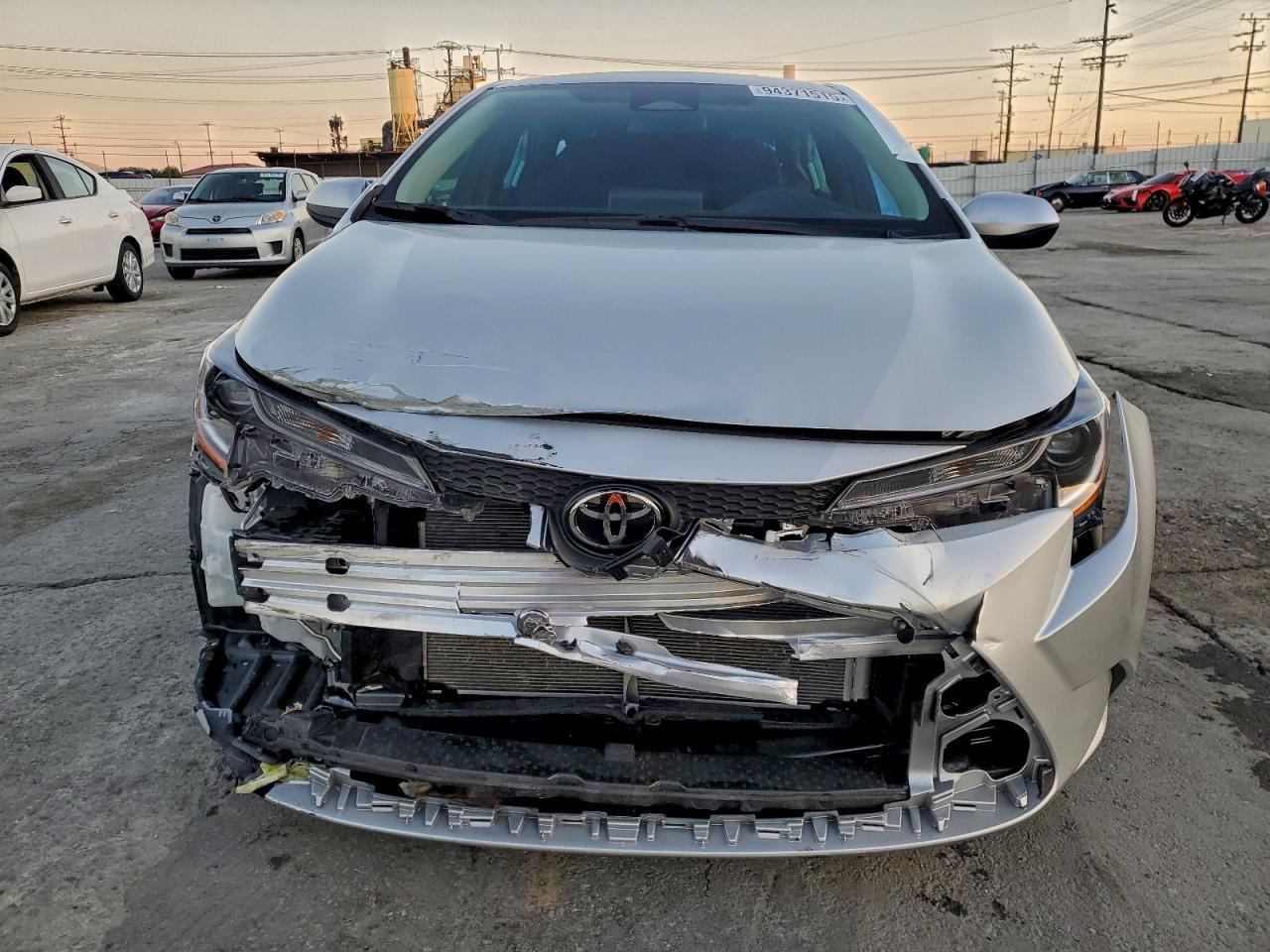 2025 TOYOTA COROLLA