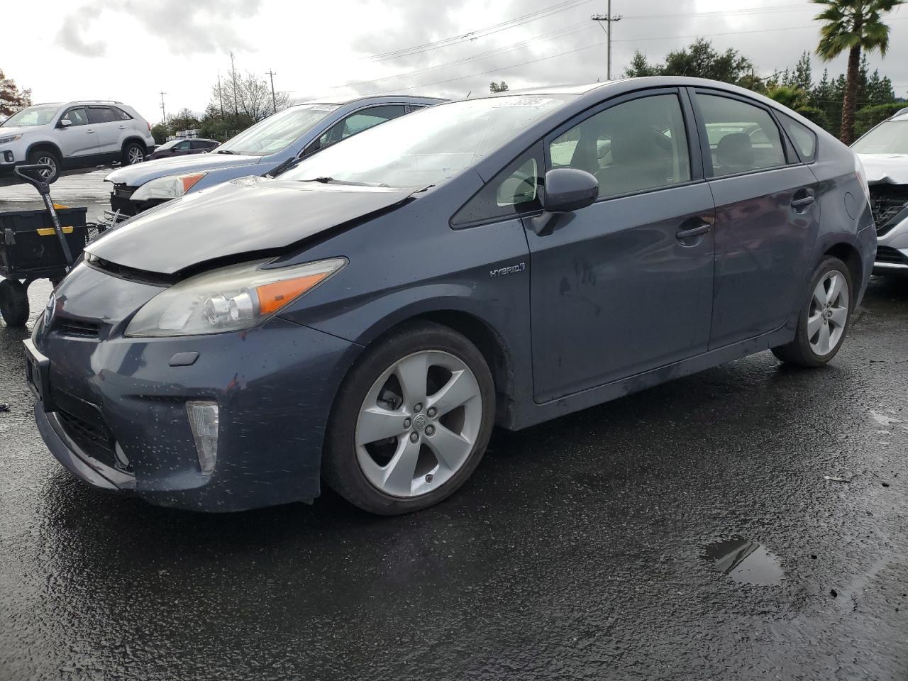 2012 TOYOTA PRIUS