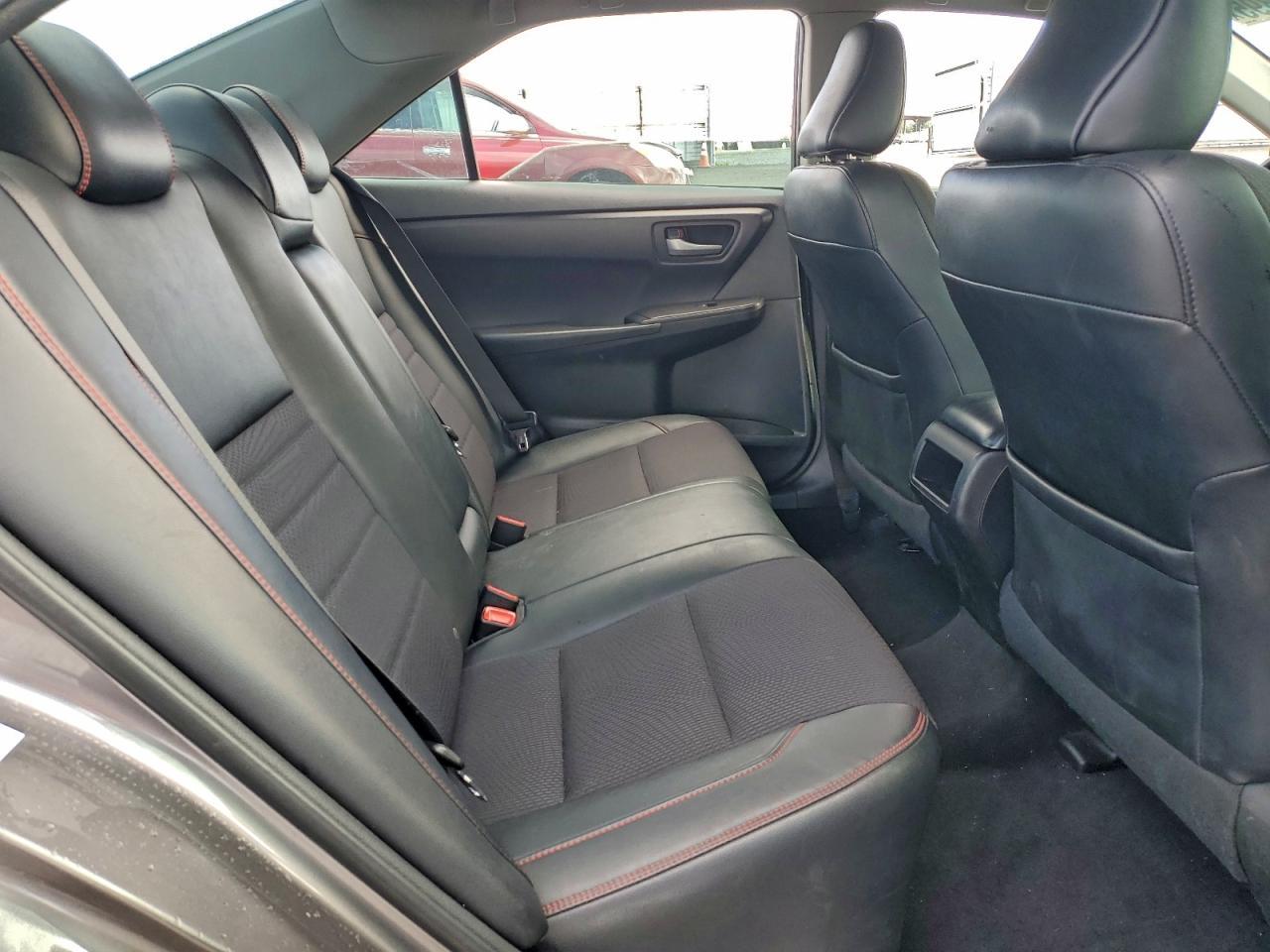 2017 TOYOTA CAMRY