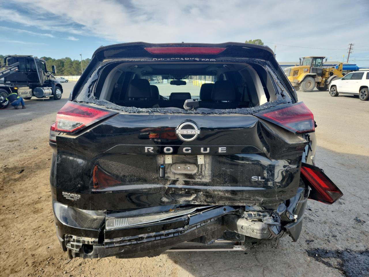 2024 NISSAN ROGUE