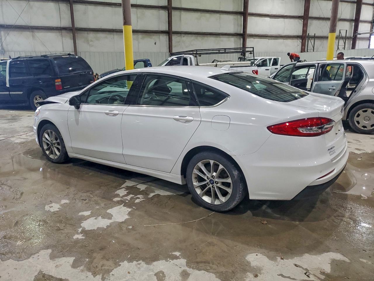 2020 FORD FUSION