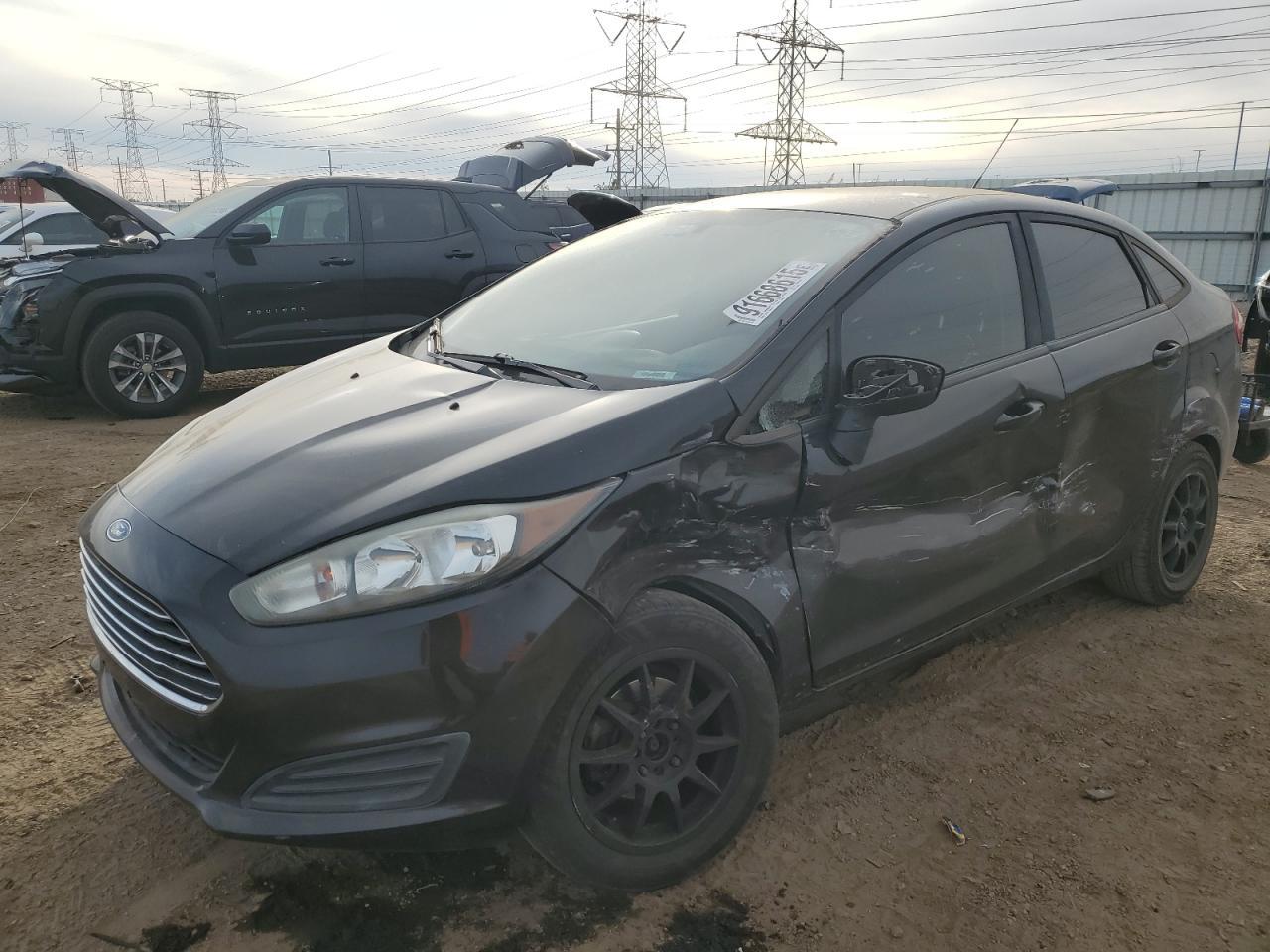 2015 FORD Fiesta