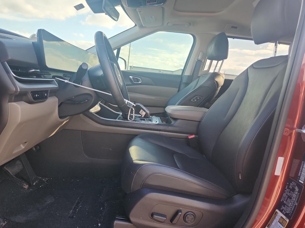2025 KIA Carnival