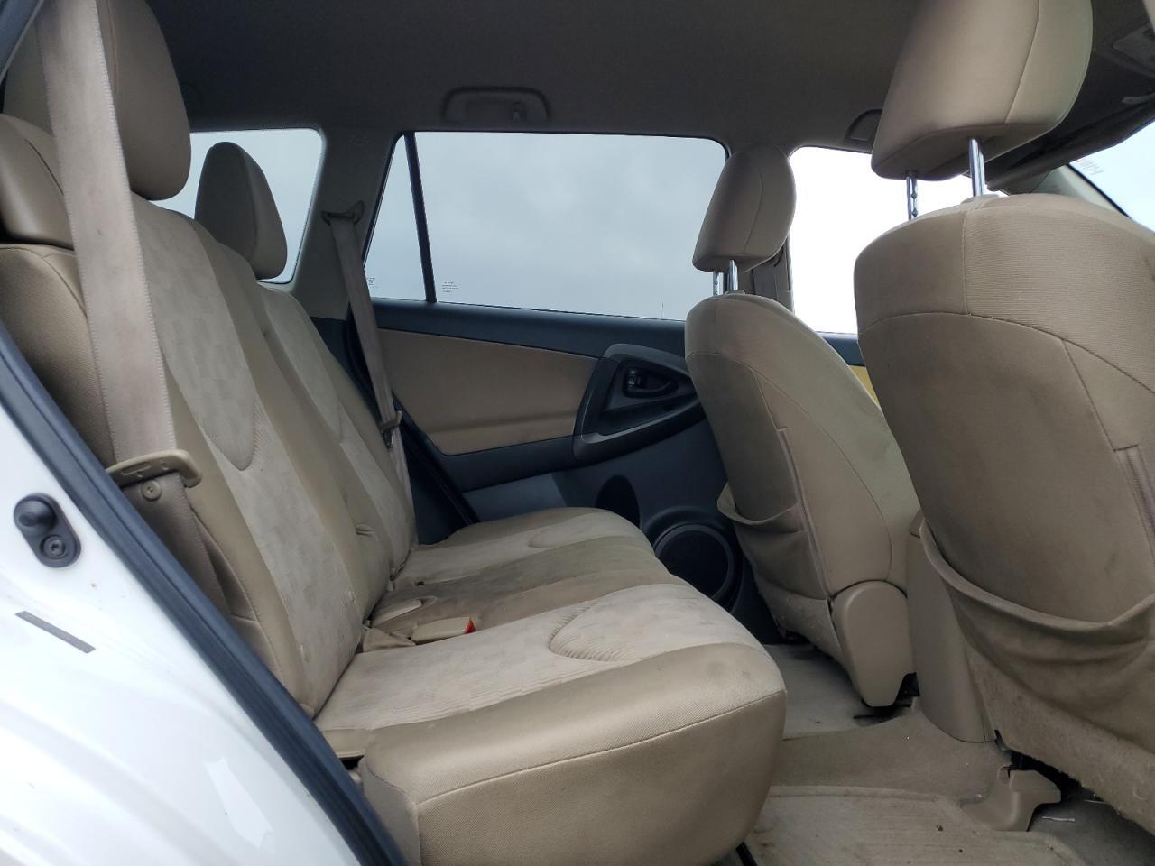 2011 TOYOTA RAV4