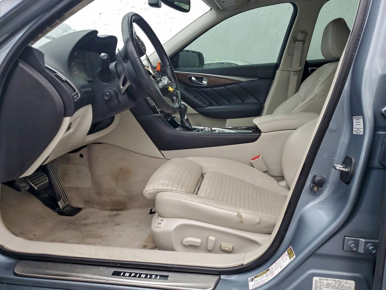 2014 INFINITI Q50