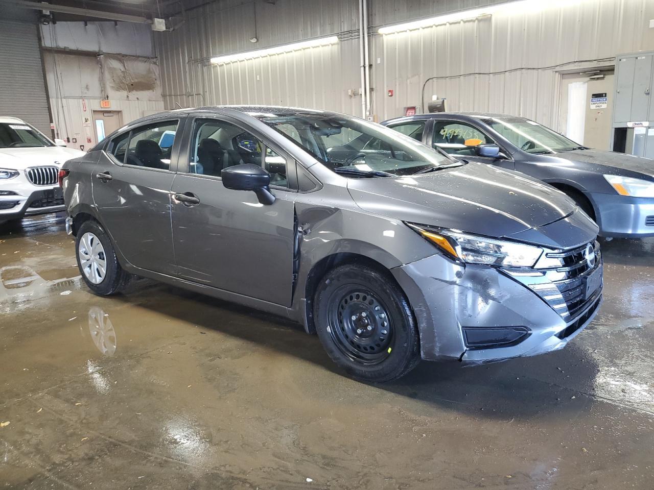 2025 NISSAN VERSA
