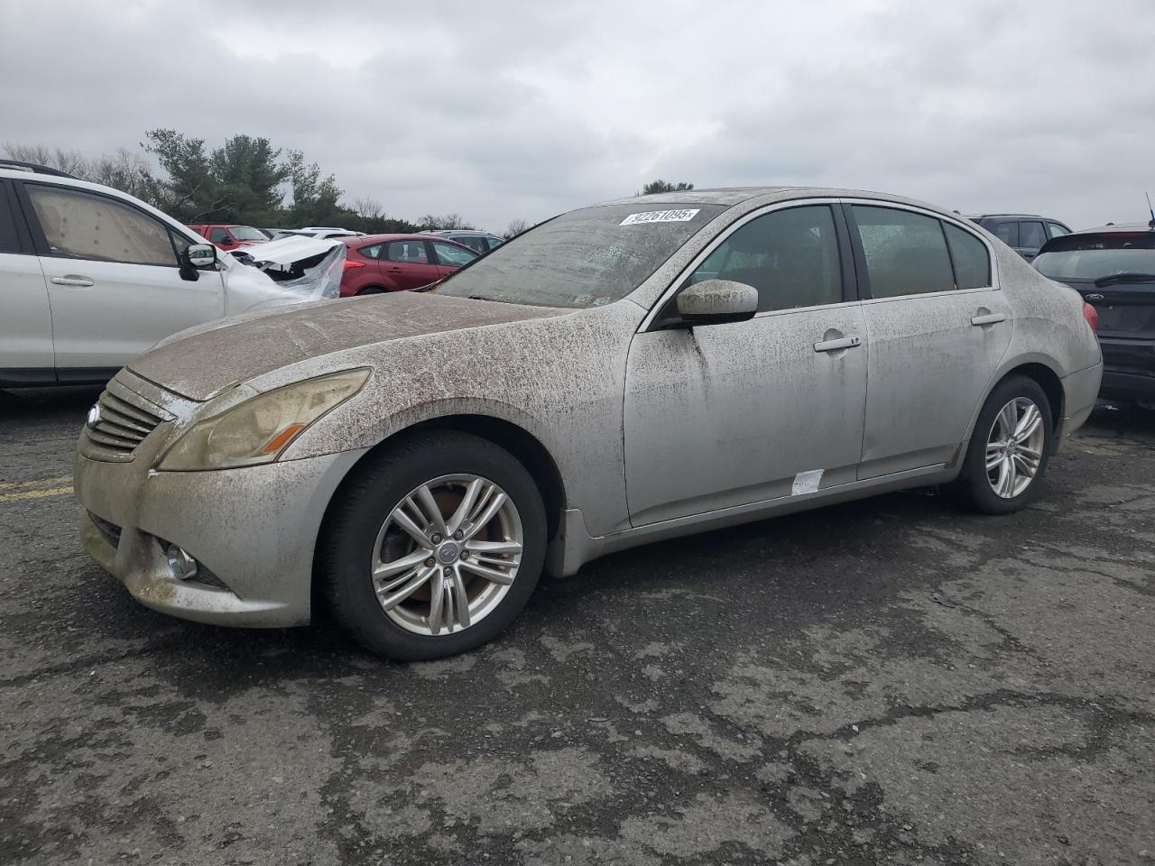 2011 INFINITI G25