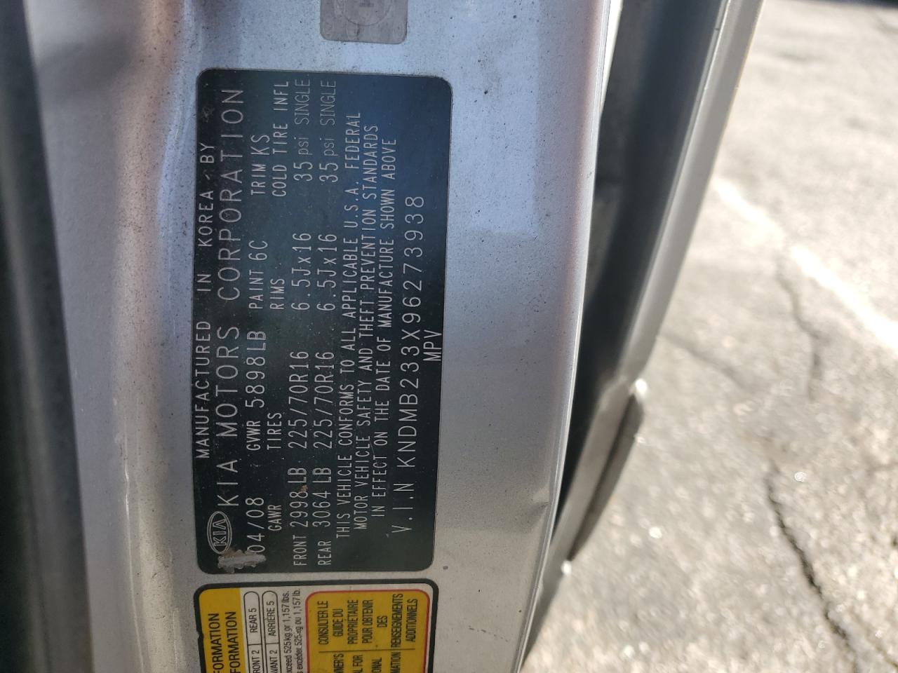 2009 KIA SEDONA
