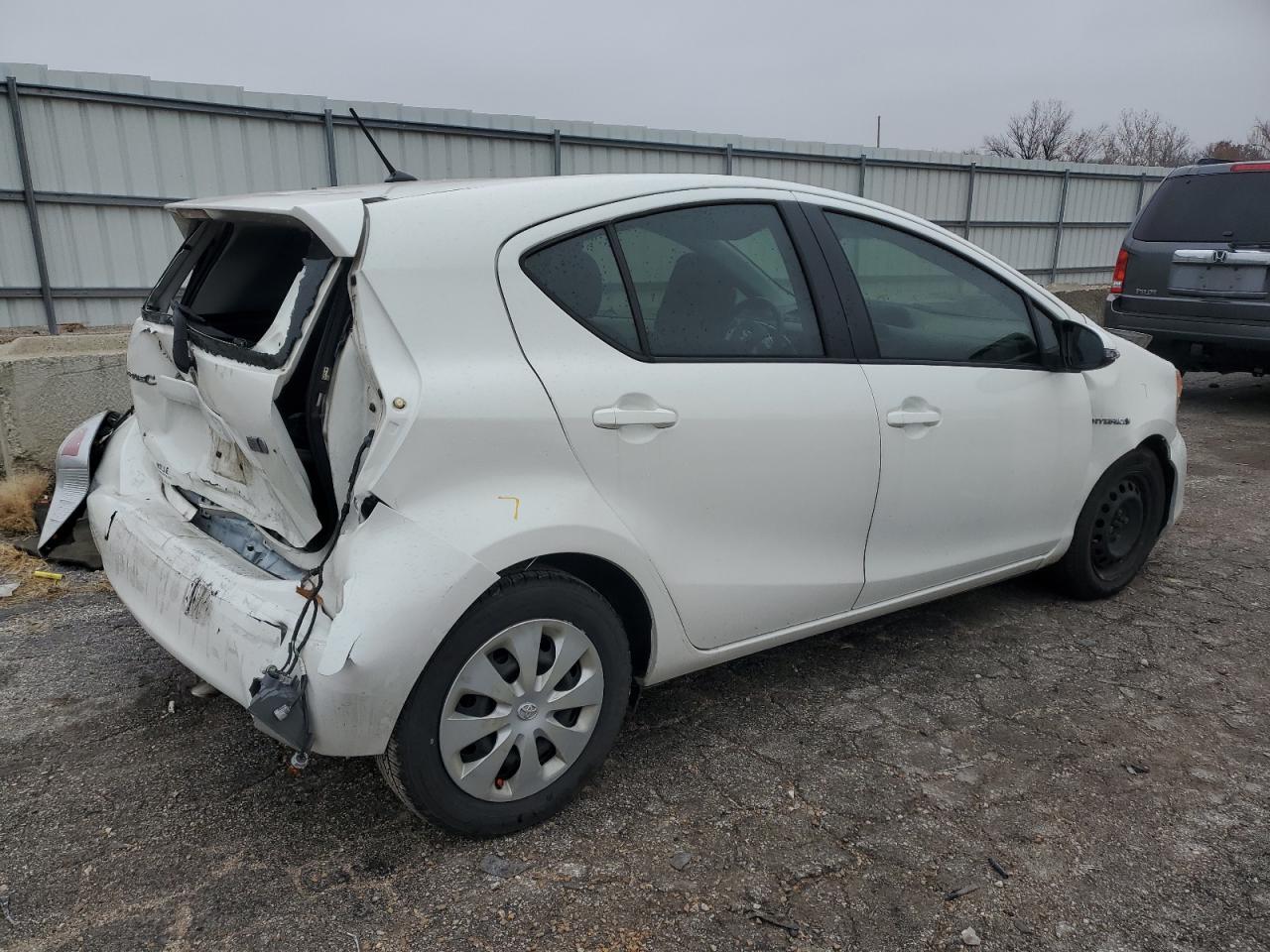 2014 TOYOTA Prius c