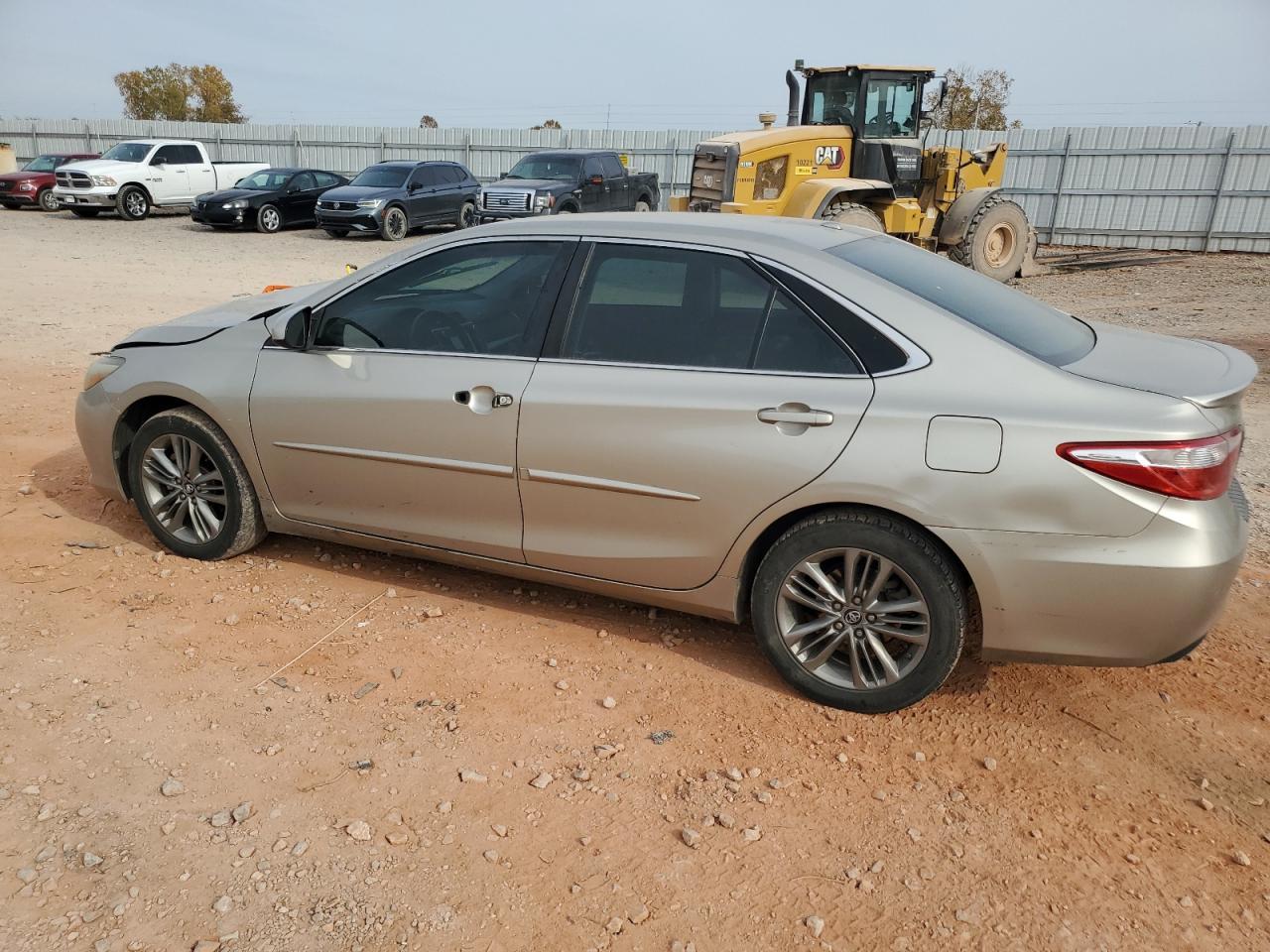 2017 TOYOTA CAMRY