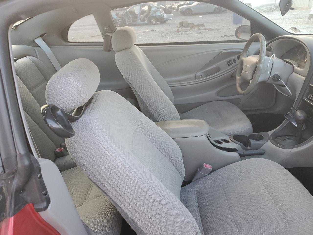 2000 FORD MUSTANG