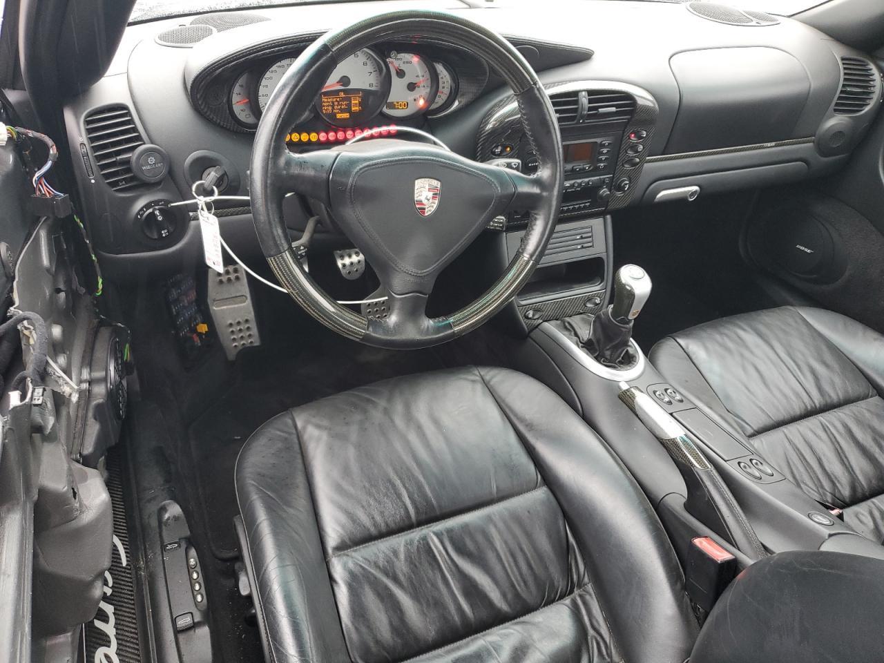 2002 PORSCHE 911