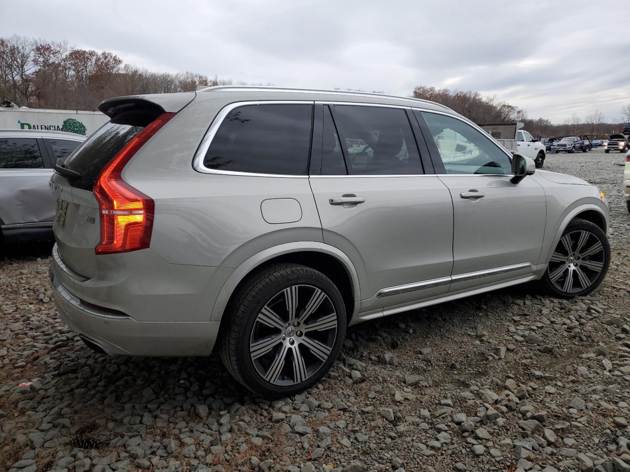 2021 VOLVO XC90