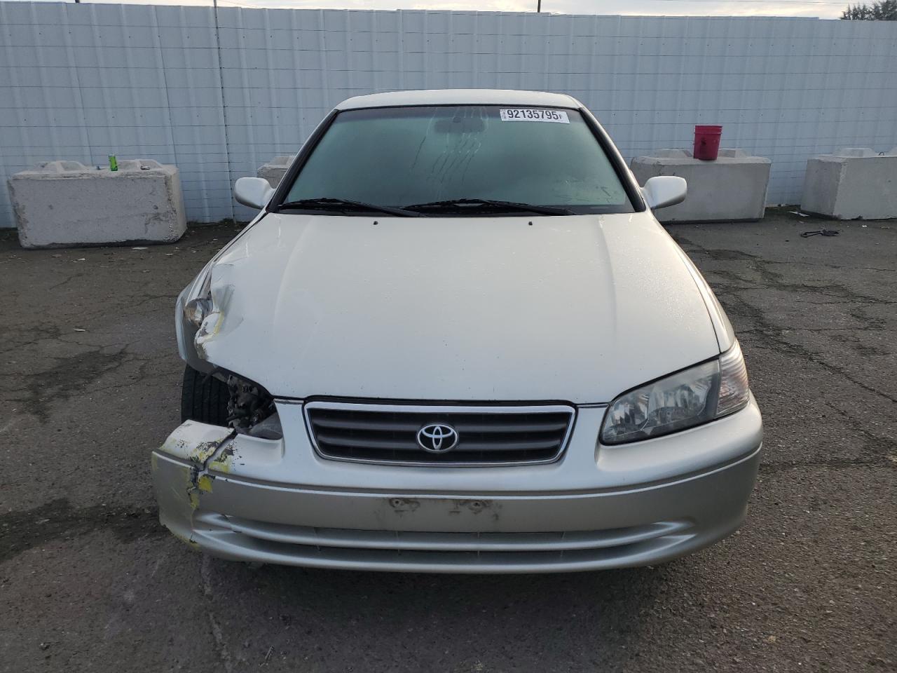 2001 TOYOTA CAMRY