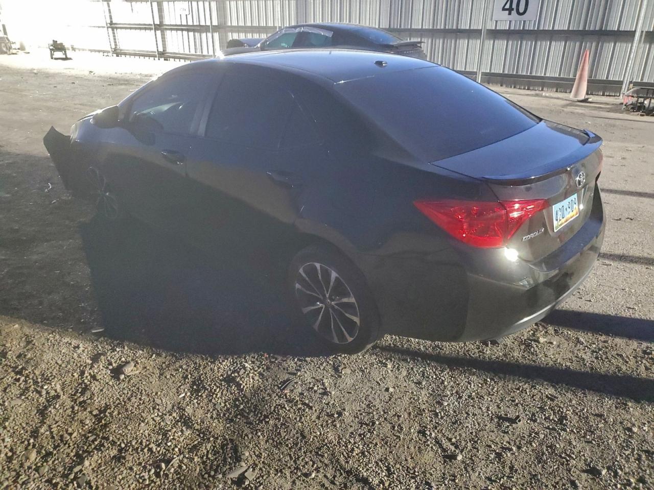 2017 TOYOTA COROLLA