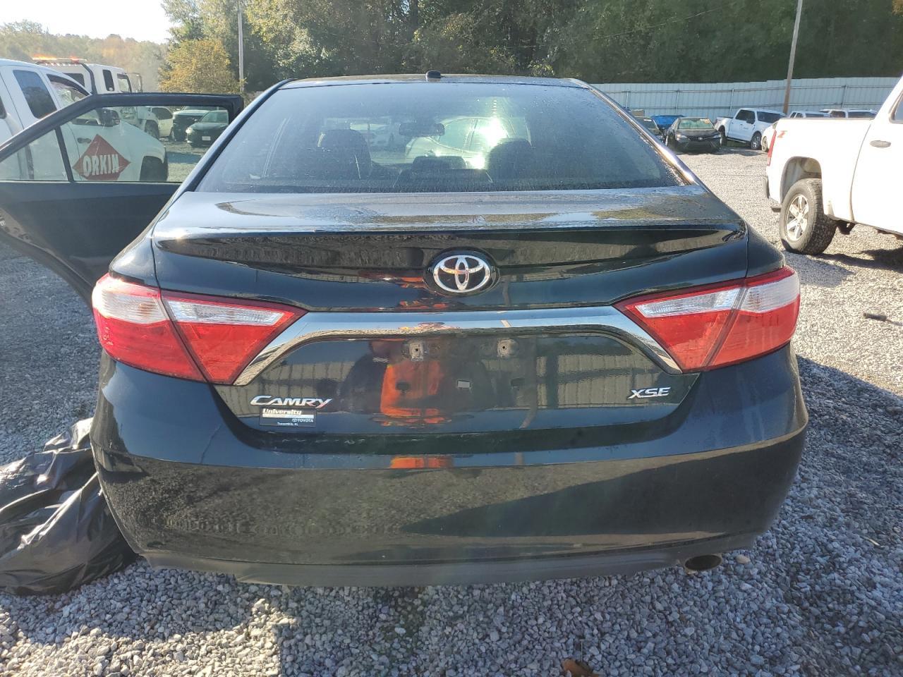 2017 TOYOTA CAMRY