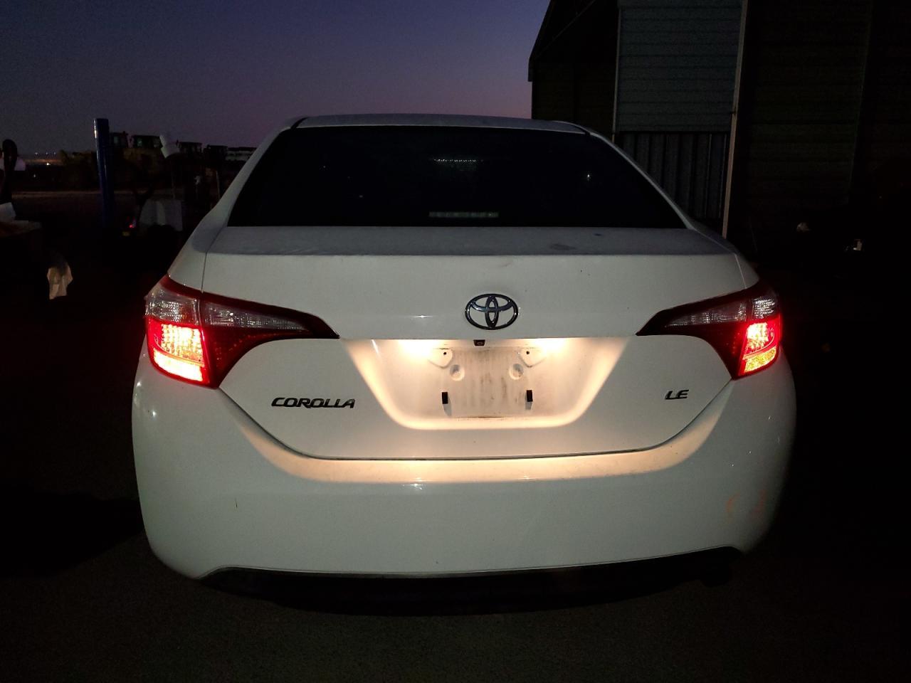 2015 TOYOTA COROLLA