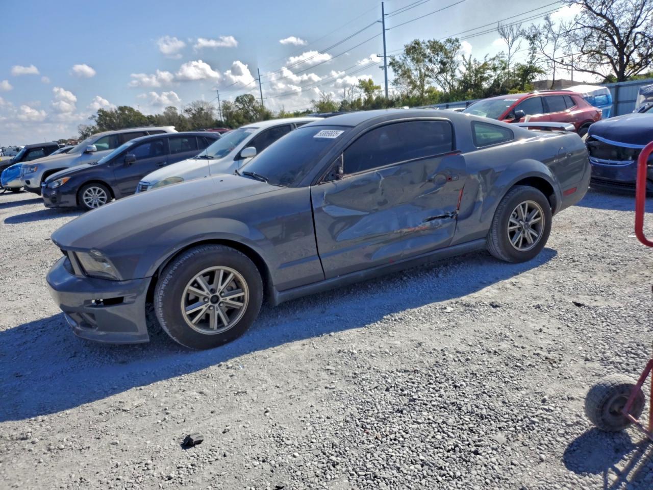 2005 FORD MUSTANG
