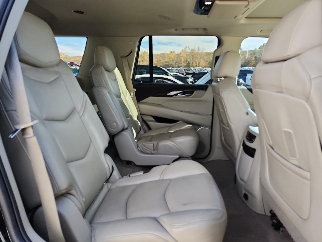 2018 CADILLAC ESCALADE