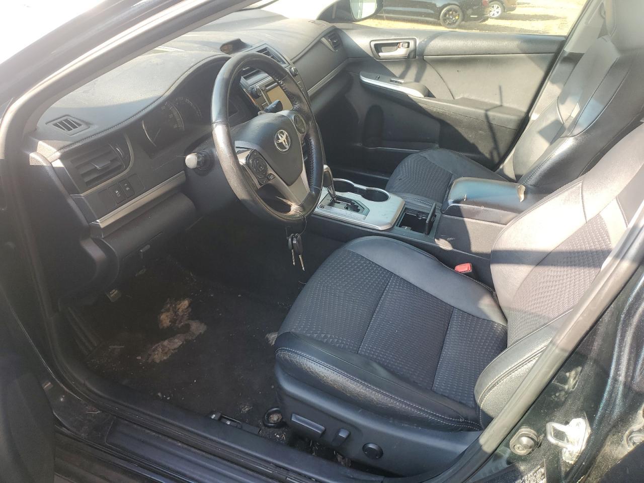 2013 TOYOTA CAMRY