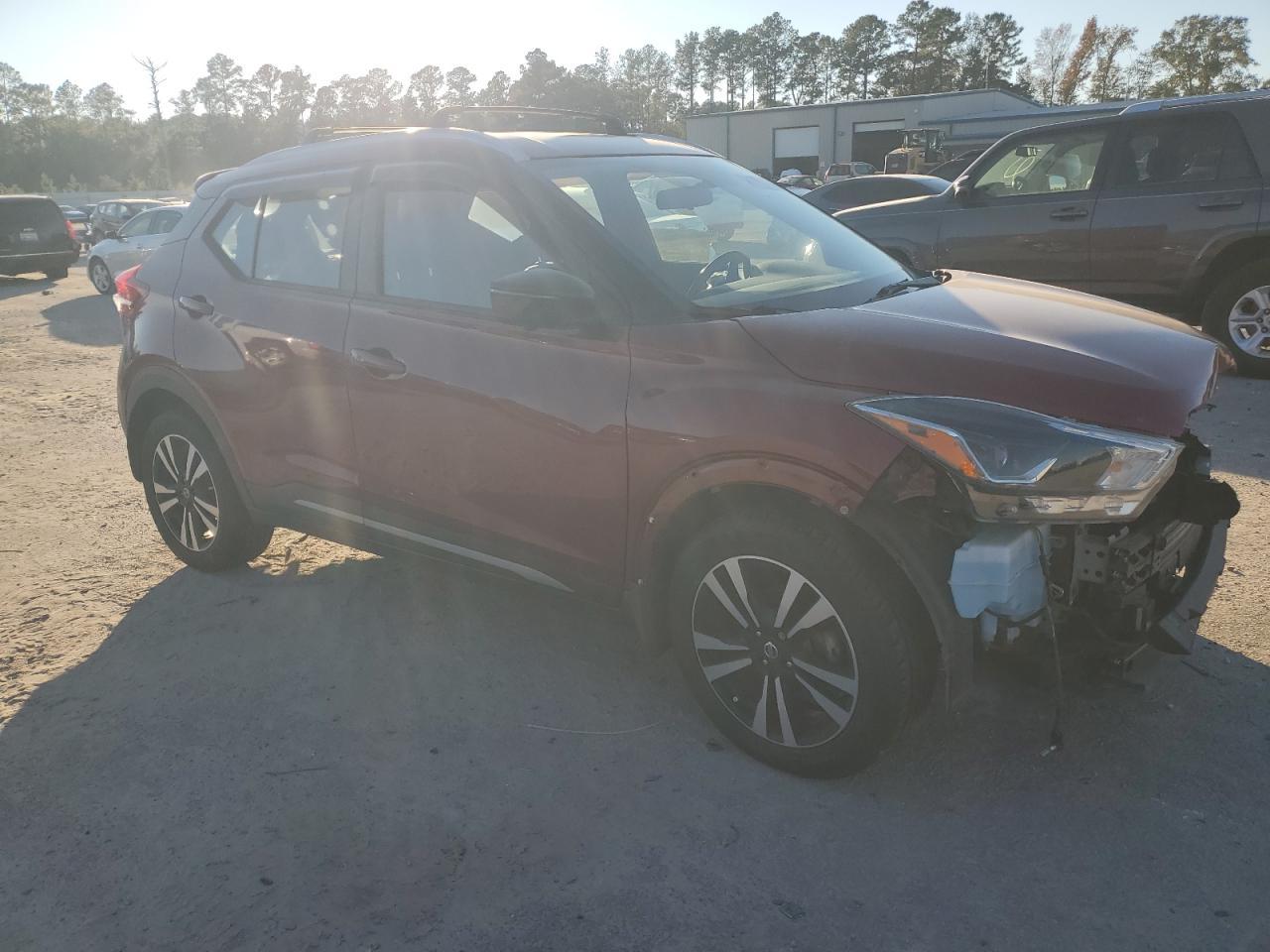 2019 NISSAN KICKS