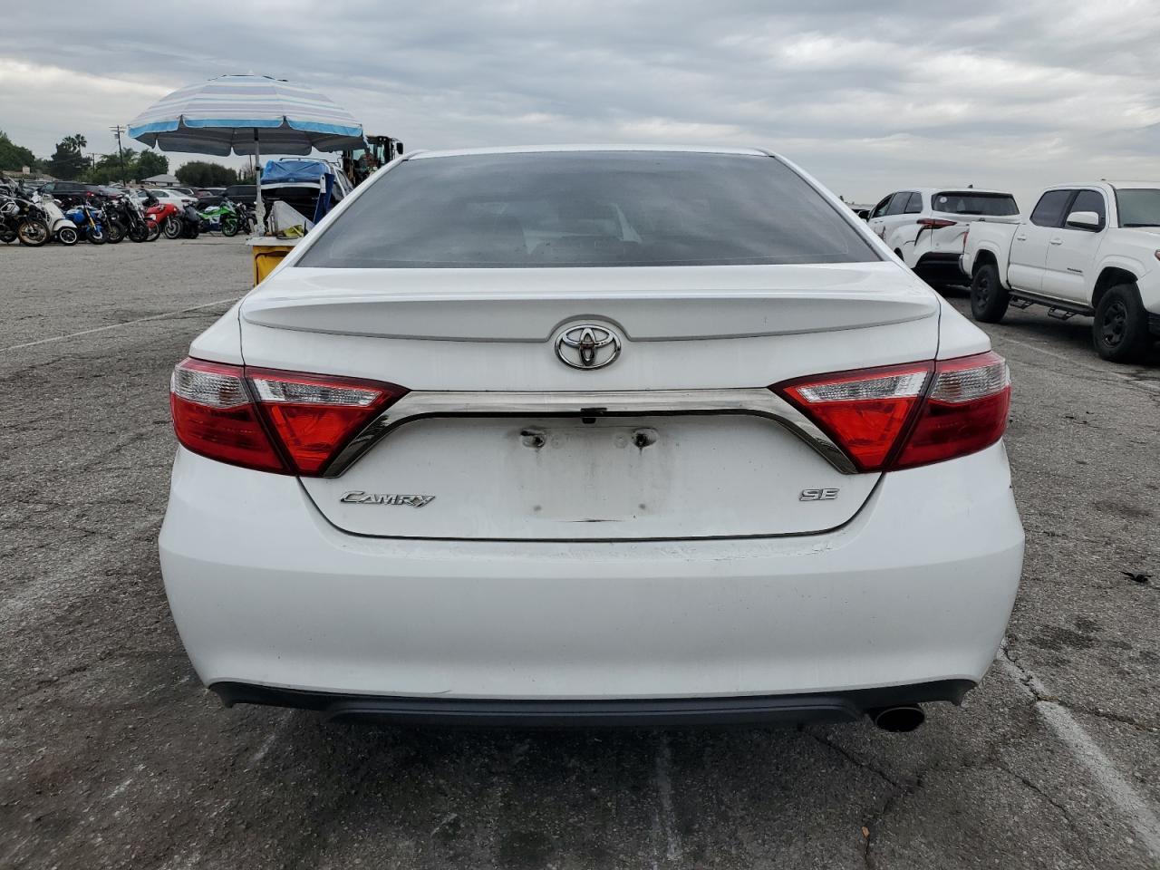 2017 TOYOTA CAMRY