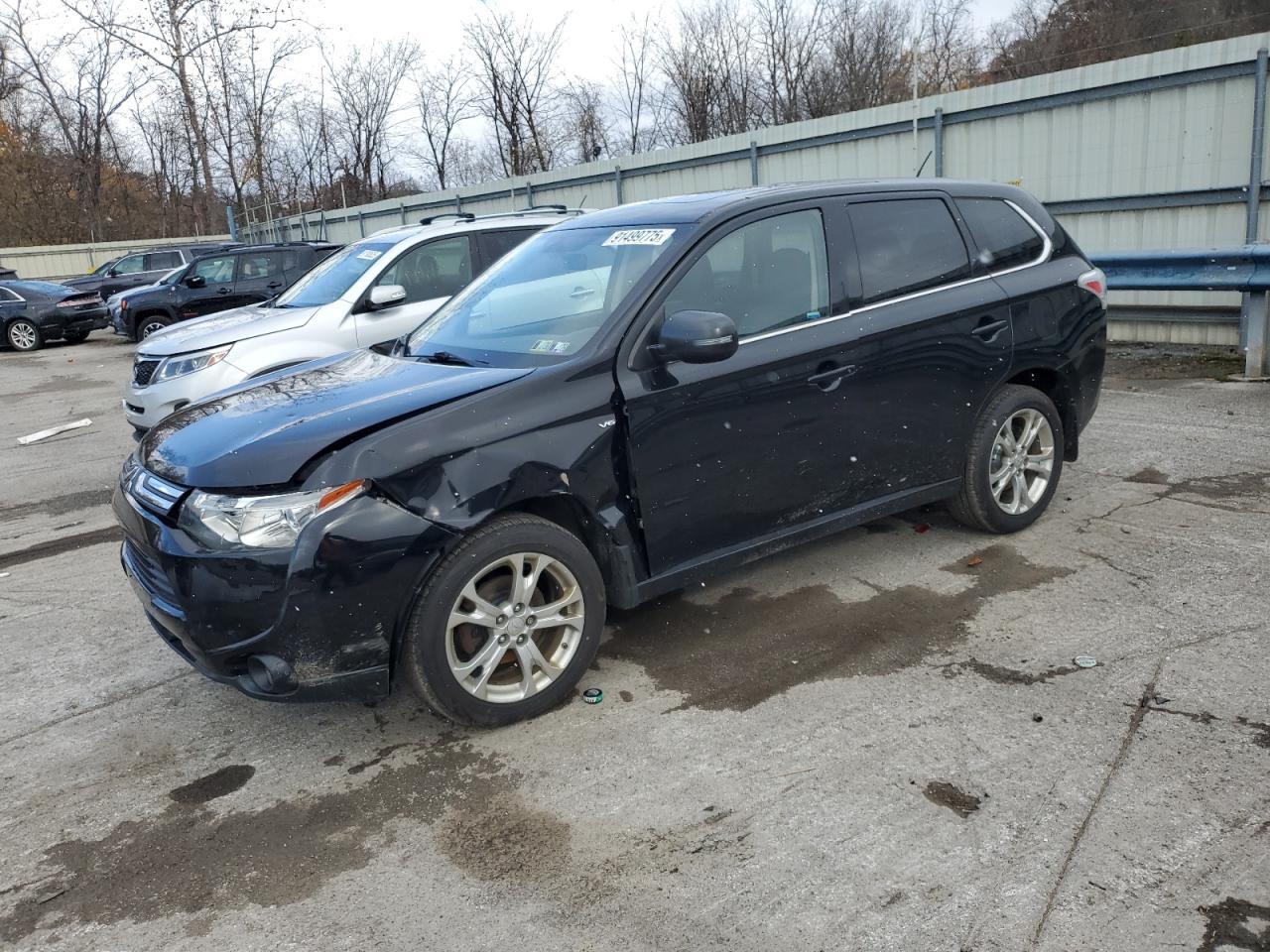 2014 MITSUBISHI outlander