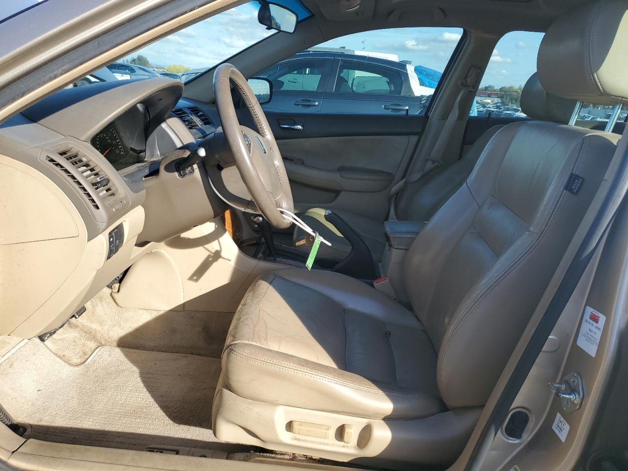 2004 HONDA ACCORD