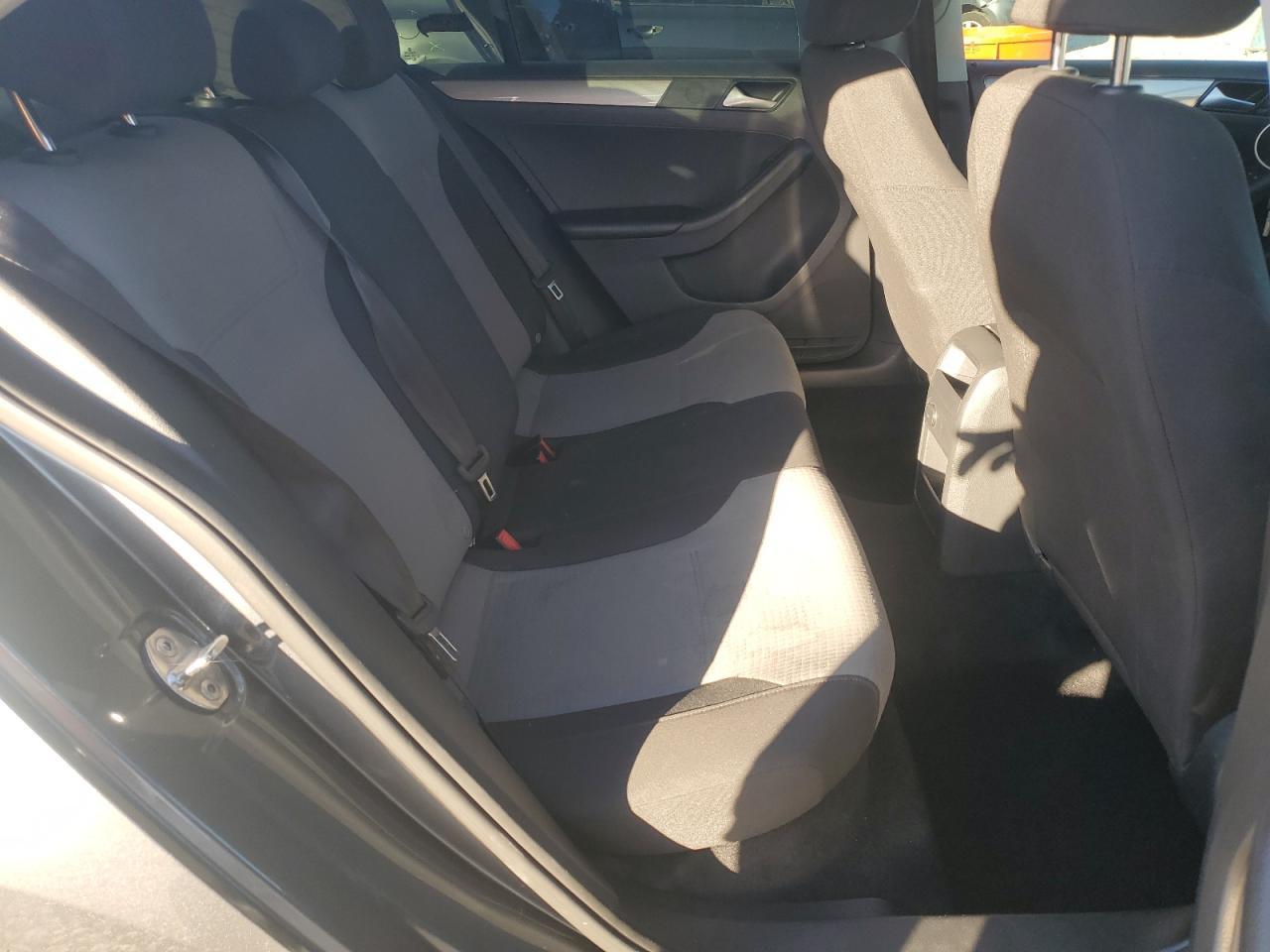 2018 VOLKSWAGEN JETTA